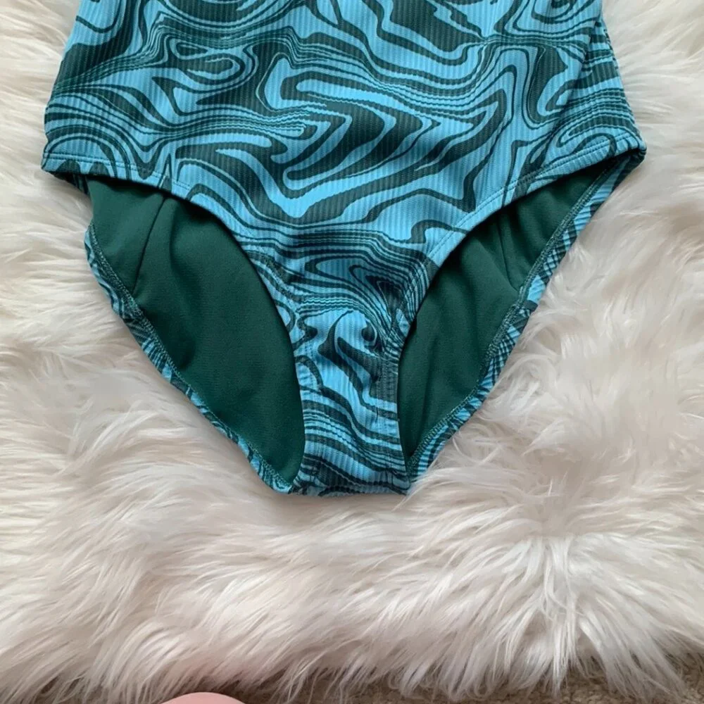 NIKE SWIM Women's Swirl Scoop Neck One-Piece Swimsuit in Green/Blue Sz MEDIUM - Picture 5 of 9